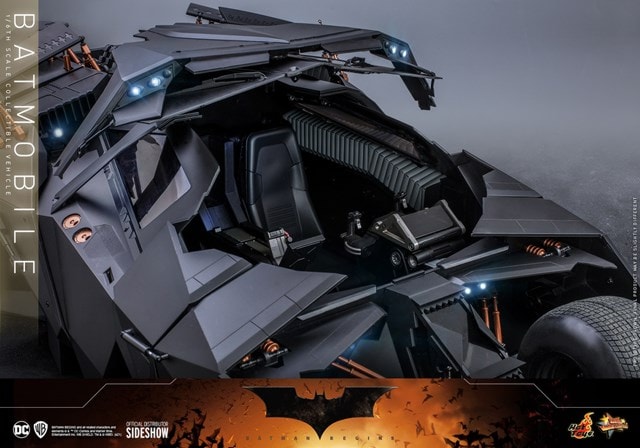 1:6 Batmobile: Dark Knight Trilogy Hot Toys Figure - 5