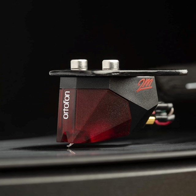 Pro-Ject Debut Carbon Black Turntable - 5