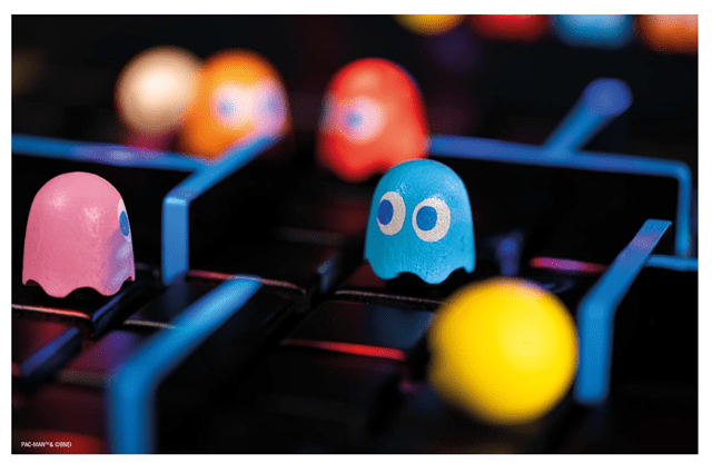 Quoridor Pac-Man Wooden Board Game - 5