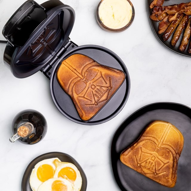 Darth Vader: Star Wars Waffle Maker - 3