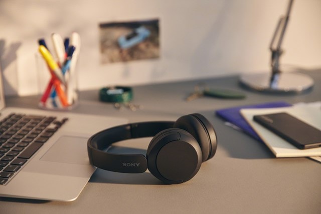 Sony WH-CH520 Black Wireless Bluetooth Headphones - 8