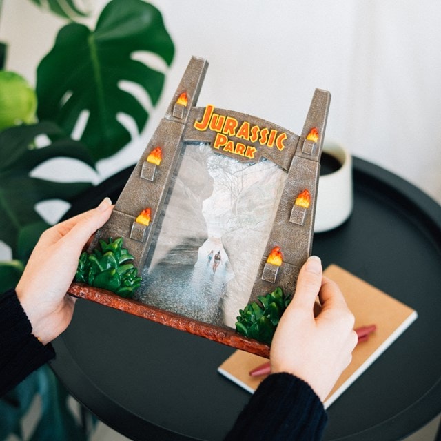 Jurassic Park Entrance 10cm x 15cm 3D Photo Frame - 5