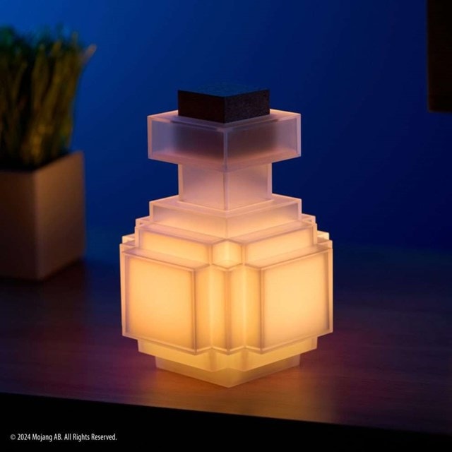 Minecraft Potion Noble Collection Illuminating Replica Bottle - 4