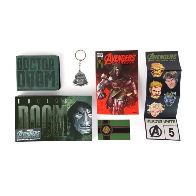Marvel Avengers Doctor Doom Wallet & Keyring Gift Set - 2