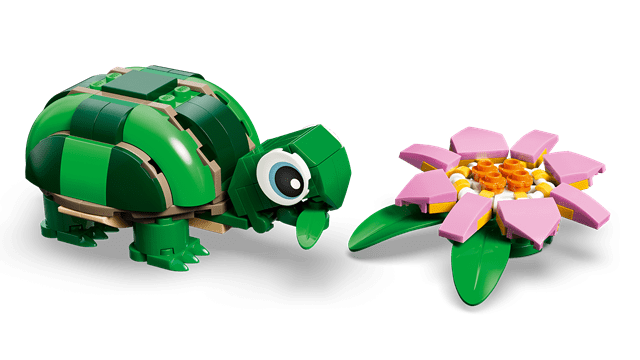 Turtle With A Water Lily Flower LEGO Creator 3-in-1 - 8