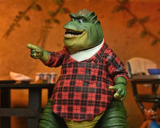 Ultimate Earl Sinclair Dinosaurs Neca Scale Action Figure - 6