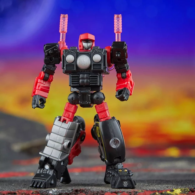 Transformers Legacy United Deluxe Class Star Raider Road Pig Hasbro Action Figure - 7