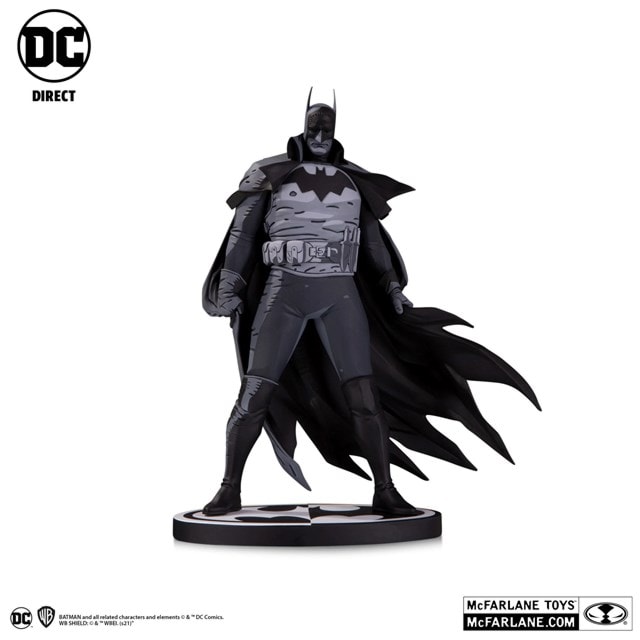 Batman Black & White By Mike Mignola DC Direct 1/10 Scale Figure - 1