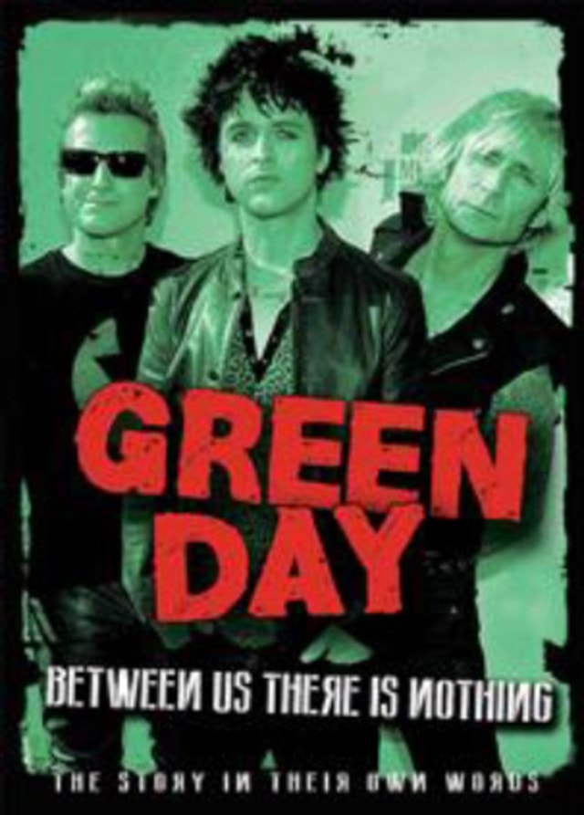 Green Day: Between Us There Is Nothing - 1