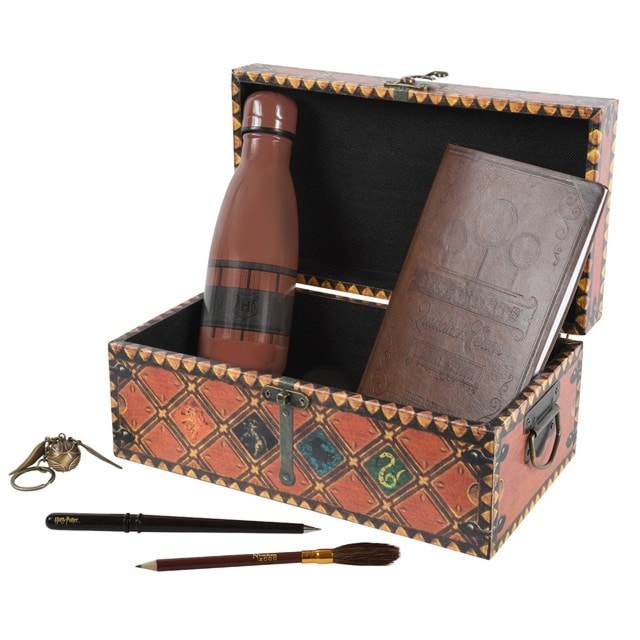 Quidditch Harry Potter Trunk Gift Set - 1
