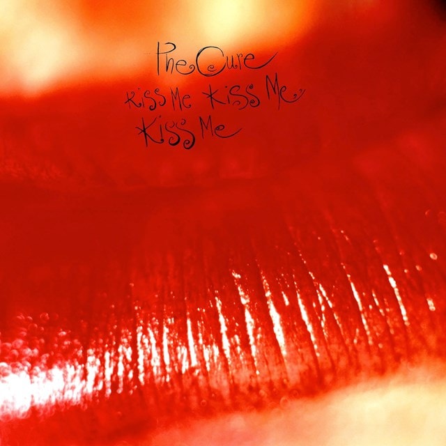 Kiss Me, Kiss Me, Kiss Me - 1