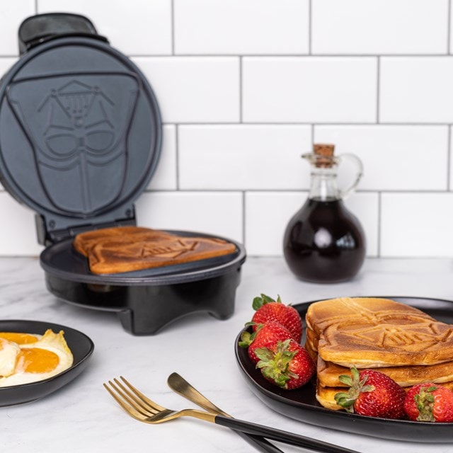 Darth Vader: Star Wars Waffle Maker - 4