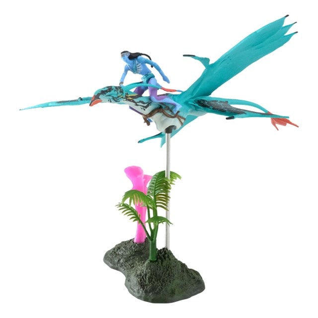 Neytiri & Banshee Avatar Deluxe Figurine - 1