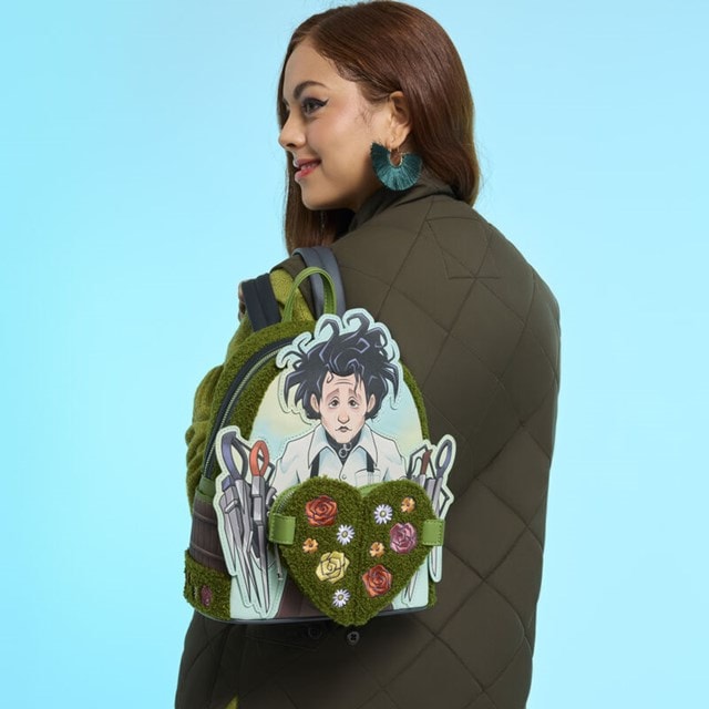 Edward Scissorhands Sherpa Loungefly Mini Backpack - 7
