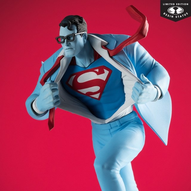 Superman By Clayton Henry Superman Red & Blue DC Direct 1/10 McFarlane Resin Statue - 7