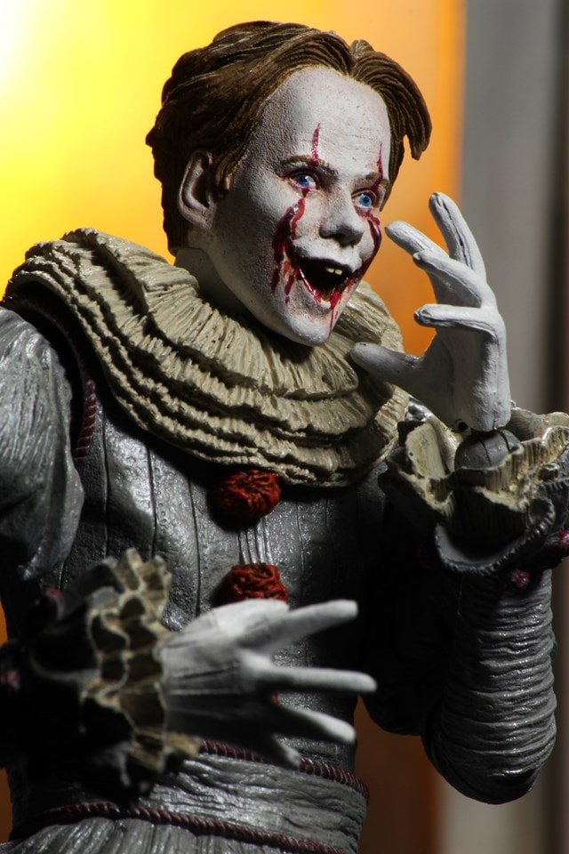 Ultimate Pennywise (2019 Movie) IT Chapter 2 Neca 7" Scale Action Figure - 14