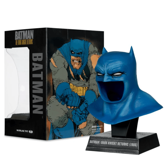 Batman Cowl 1:3 Scale Prop Replica Assortment - 5