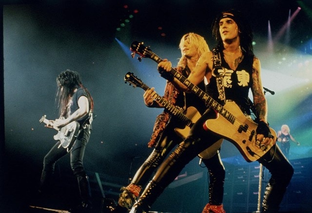 The Dirt: Confessions of the World's Most Notorious Rock Band (Motley Crue) Paperback By Tommy Lee - 6