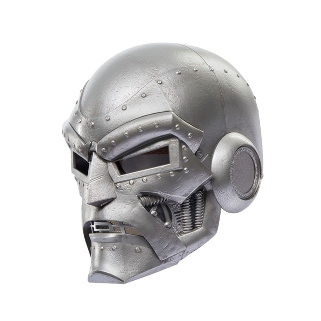 Doctor Doom Fantastic Four Marvel Legends Series Premium Collectable Roleplay Helmet - 29