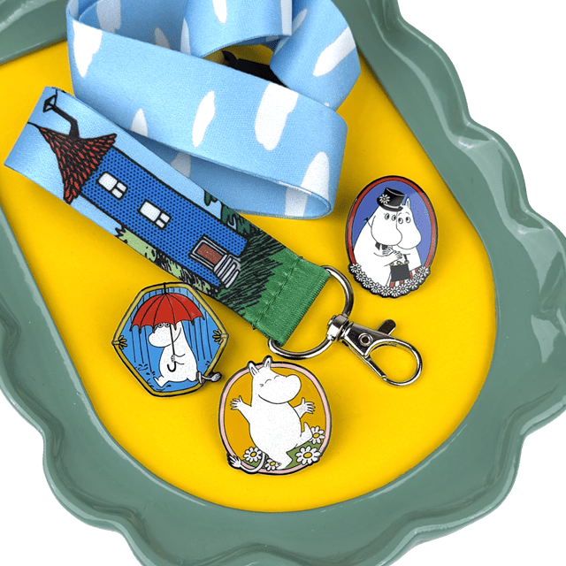 Moominhouse Moomins Lanyard & Pin Badge Set - 2