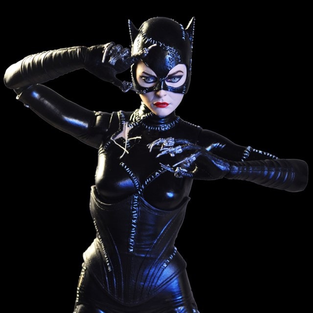 Catwoman Batman Returns Neca 1/4 Scale Figure - 1