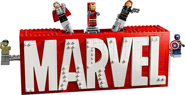 Marvel Logo & Minifigures LEGO - 1