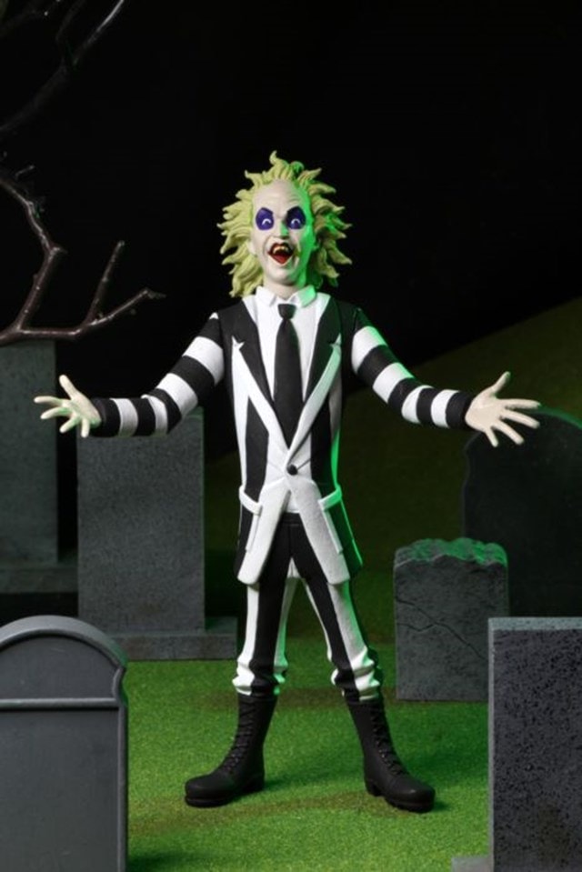 Beetlejuice Toony Terrors Neca Scale Action Figure - 4