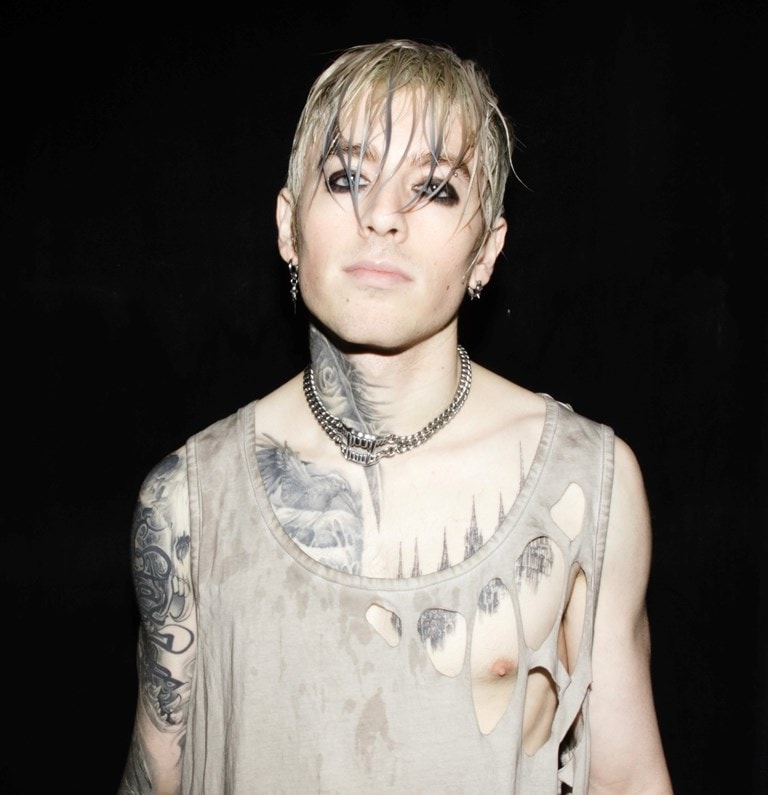 Oasis | Familiar to Millions (hmv Exclusive) Blue Vinyl | HMV Store