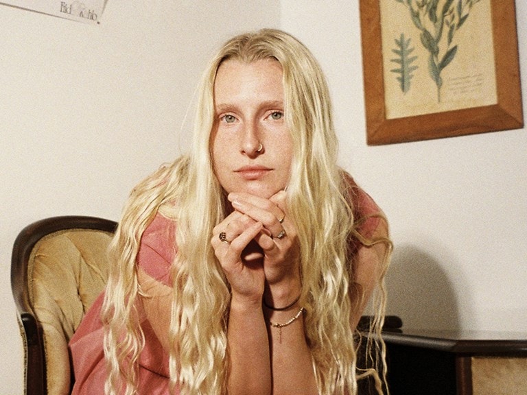Billie Marten
