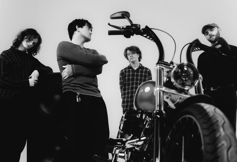 hmv talks to... Courting