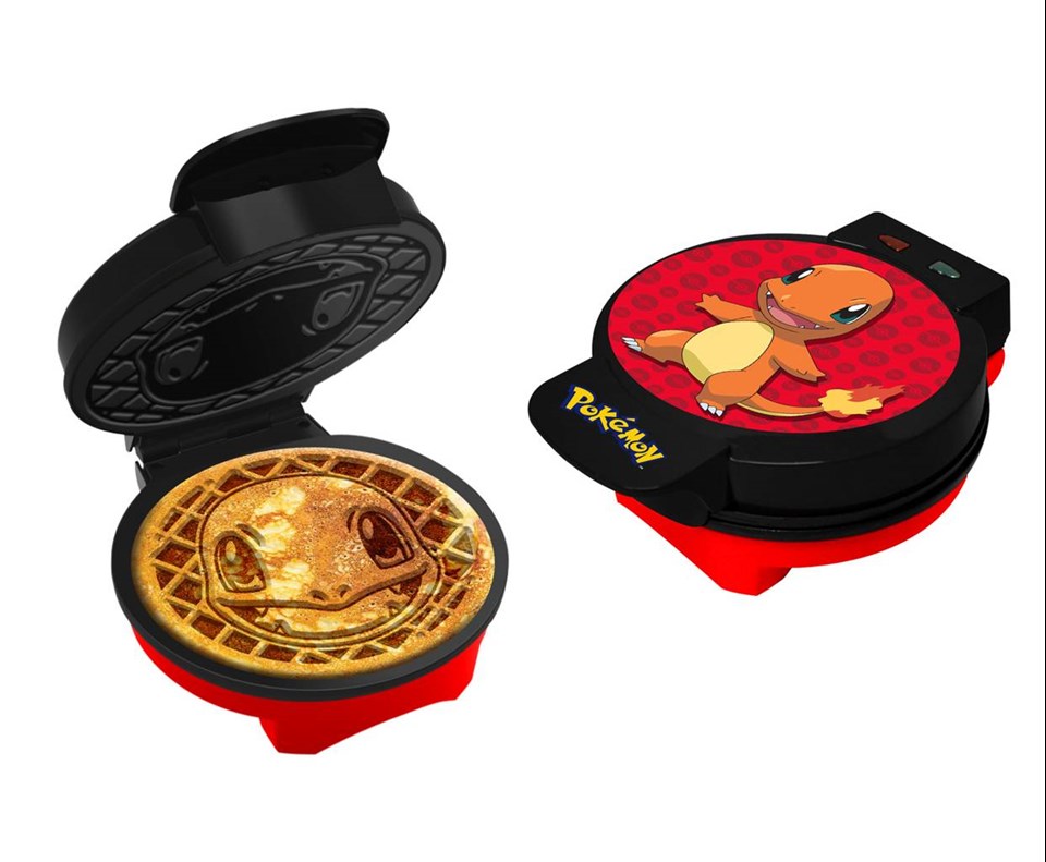 Pokémon Charmander Waffle Maker Uncanny Brands | Homeware | Free ...